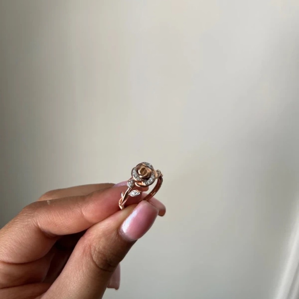 Zales Rose Gold Floral Ring with Crystal Leaves